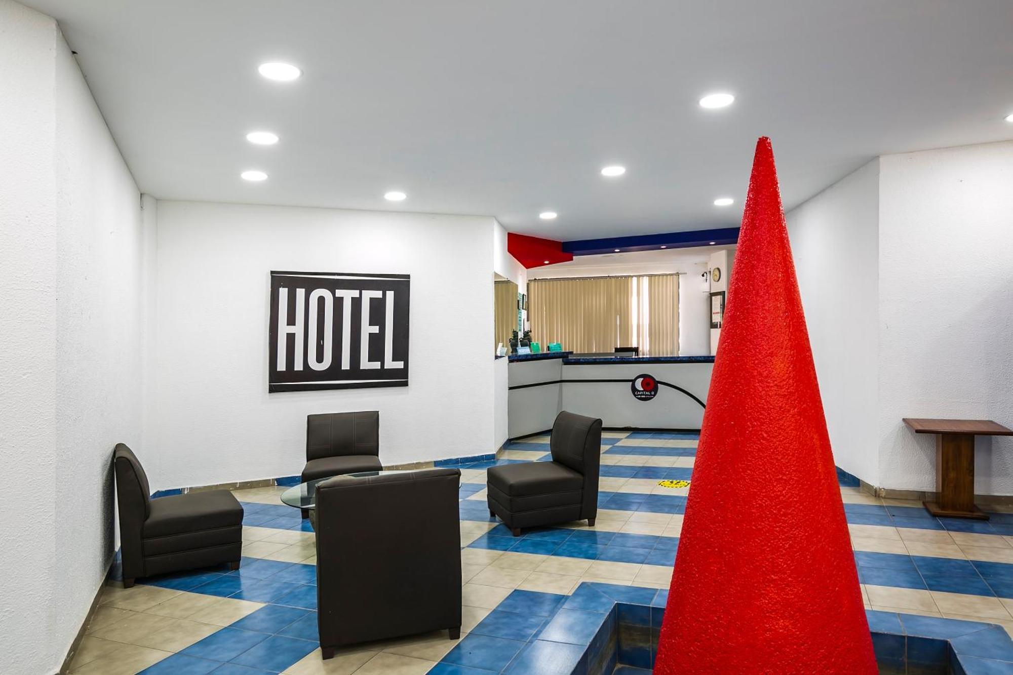 Capital O Hotel Casa Blanca, Morelia Buitenkant foto